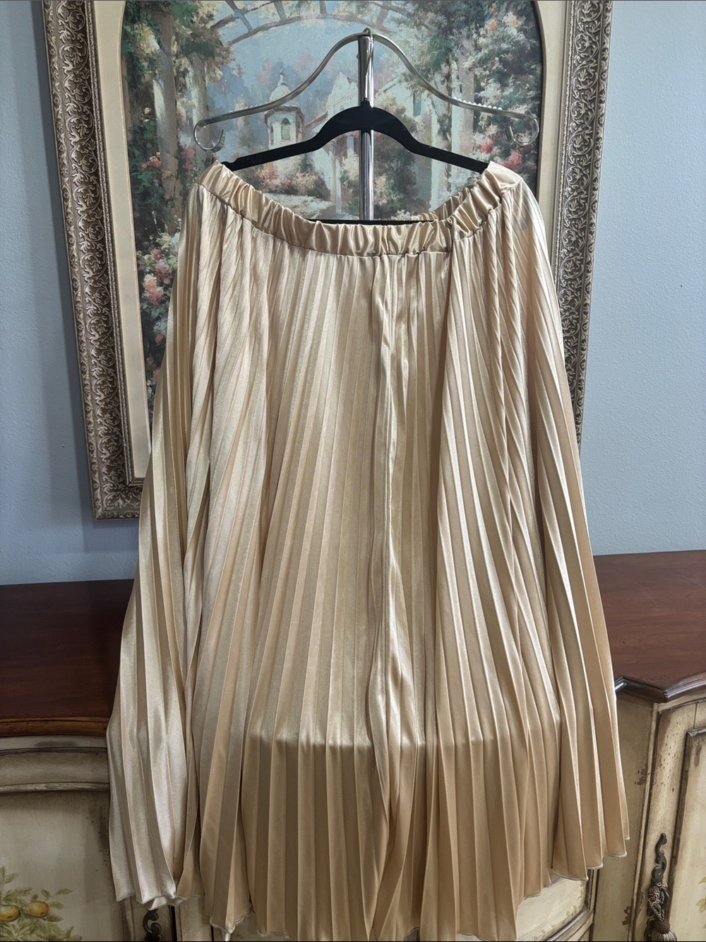 Flowy Pleated Cream Skater Skirt with Elastic Waist